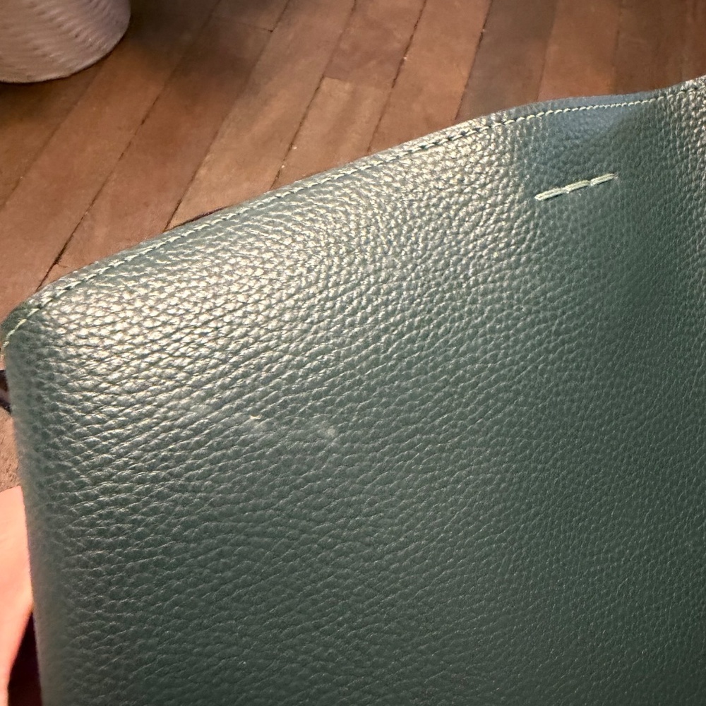 Coach Dark Green Shoulder Bag - Picture 3 of 9